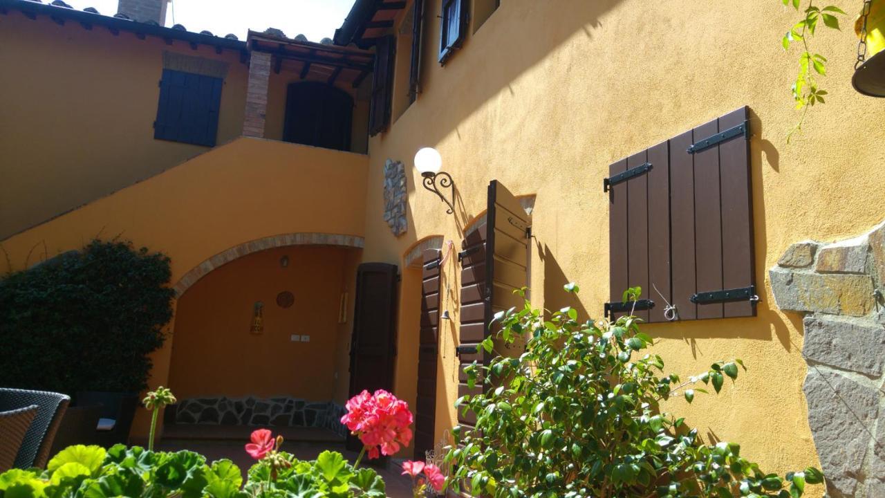 Il Leccio - Casa Toscana Il Fienile Gambassi Terme Kültér fotó