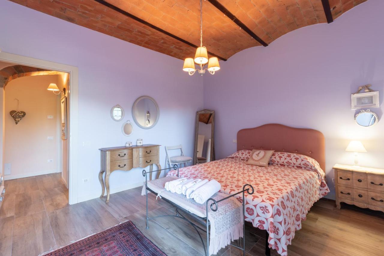 Il Leccio - Casa Toscana Il Fienile Gambassi Terme Kültér fotó